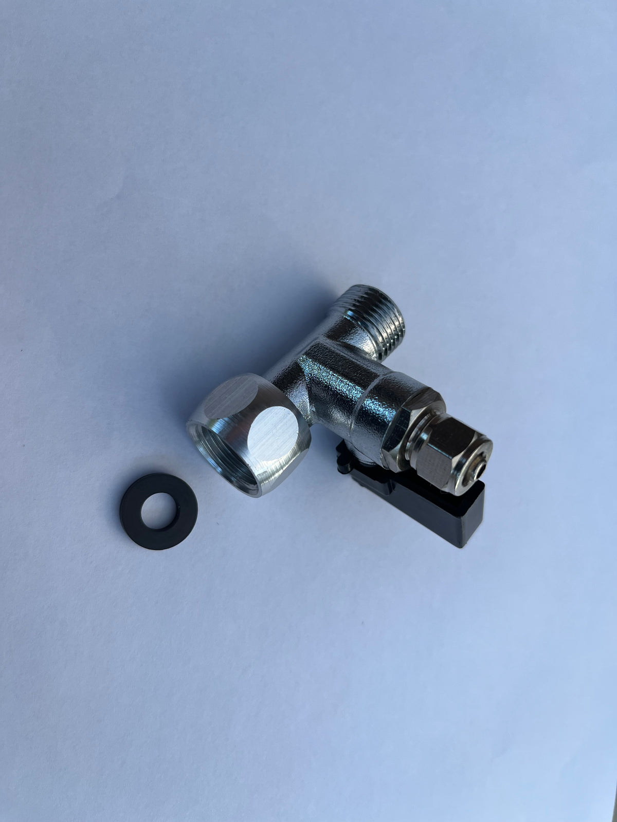 Kaltwasseranschluss für Osmoseanlagen 3/8 Zoll auf 1/4 Schlauch 6mm
