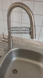 Laden und Abspielen von Videos im Galerie-Viewer, Sommerschlussverkauf !!! Ausziehbarer Drei Wege Wasserhahn Premium mit Brause | Silber gebürstet &amp; ausziehbar mit 50% Rabatt 🤝
